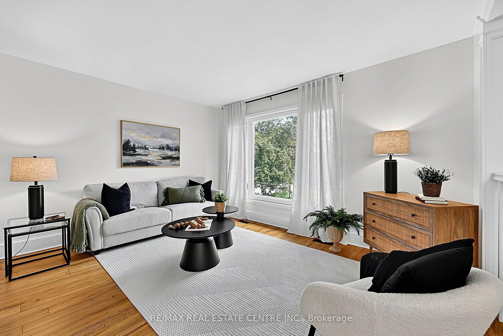 175 Burbank Crescent • Orangeville, ON photo 9
