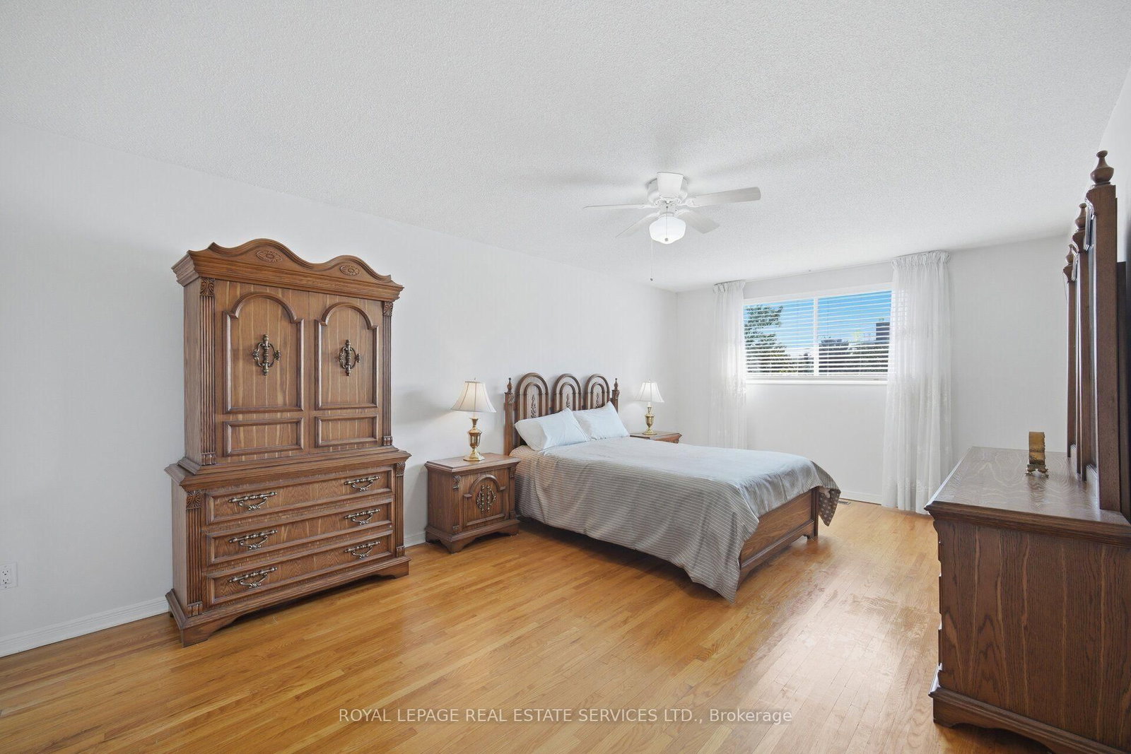 124 Stilecroft Drive • Toronto, ON photo 24