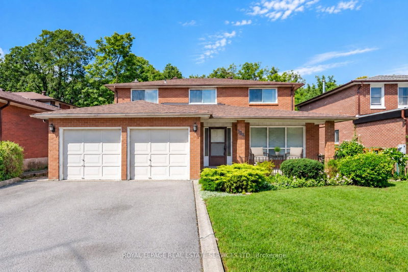 124 Stilecroft Drive