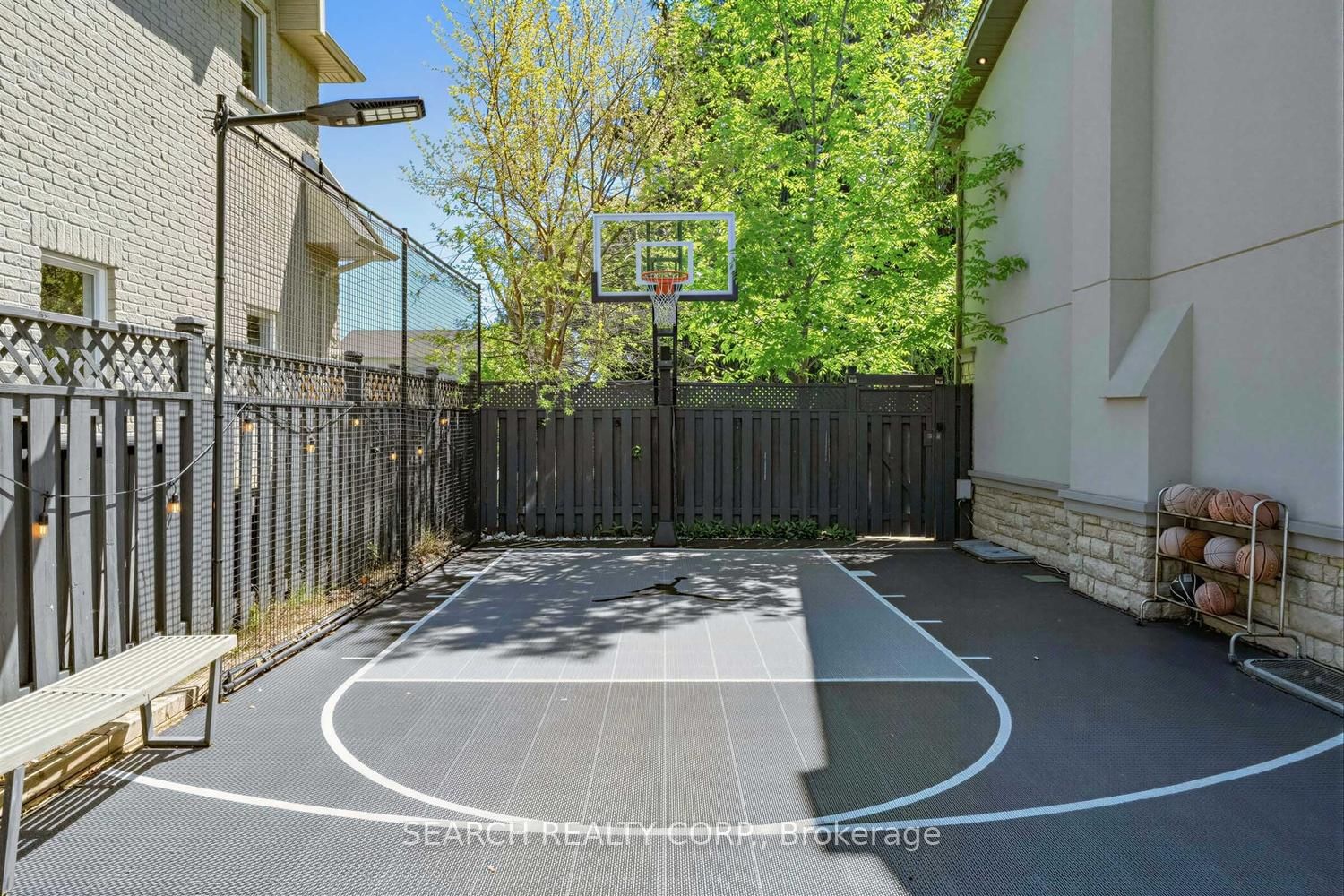 1421 Watersedge Road • Mississauga, ON photo 3