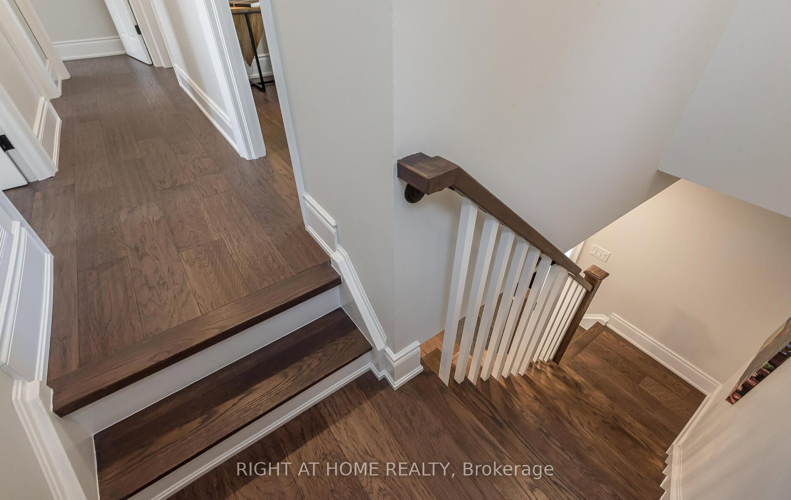 8 Culham Street • Oakville, ON photo 26
