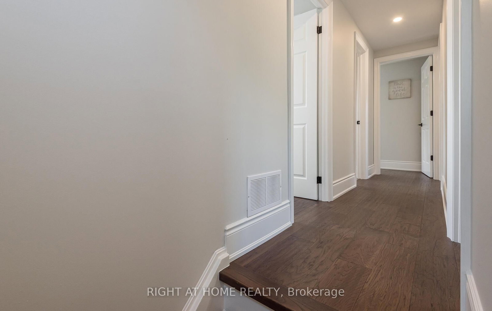 8 Culham Street • Oakville, ON photo 27