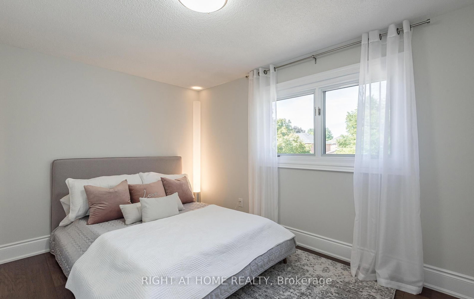 8 Culham Street • Oakville, ON photo 29