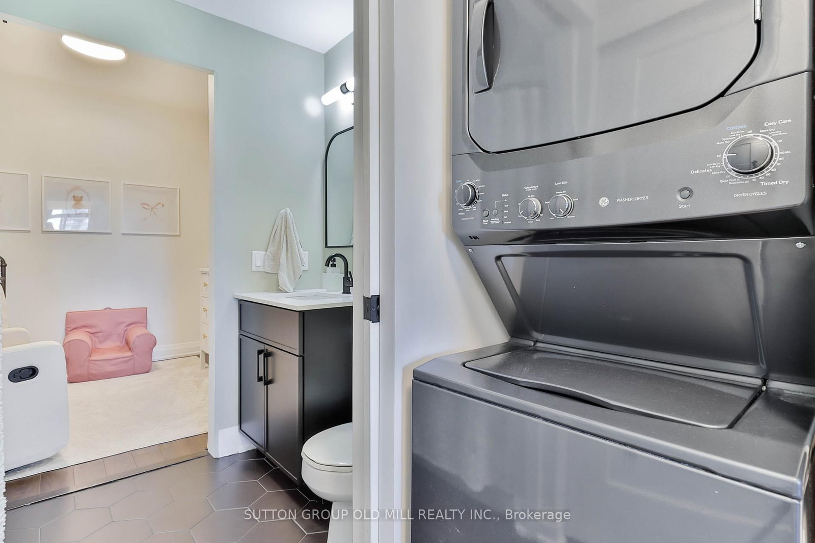 103 The Queensway • #602 • Toronto, ON photo 22