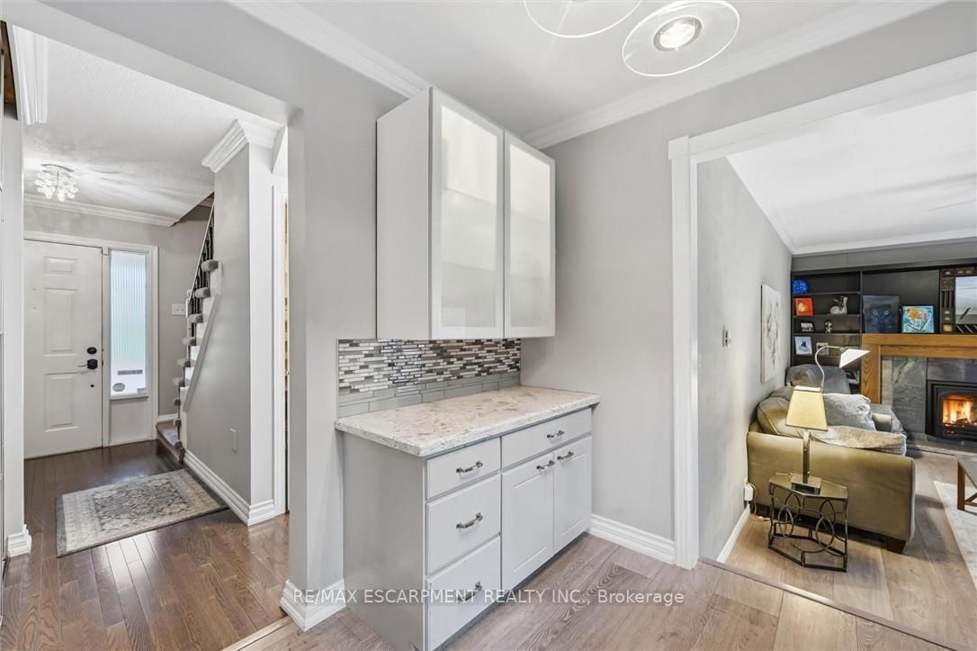 132 Hampton Heath Road • Burlington, ON photo 15