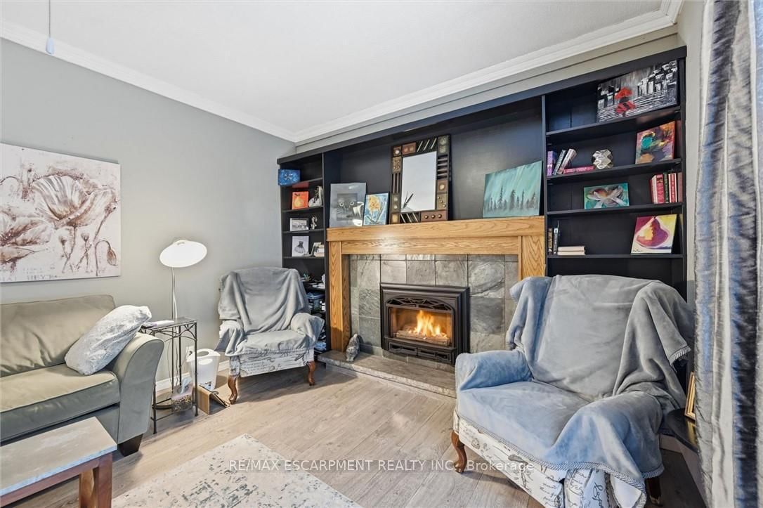 132 Hampton Heath Road • Burlington, ON photo 19