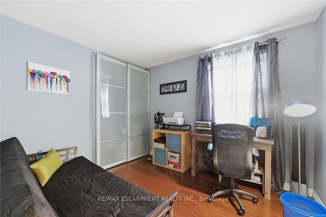 132 Hampton Heath Road • Burlington, ON photo 24