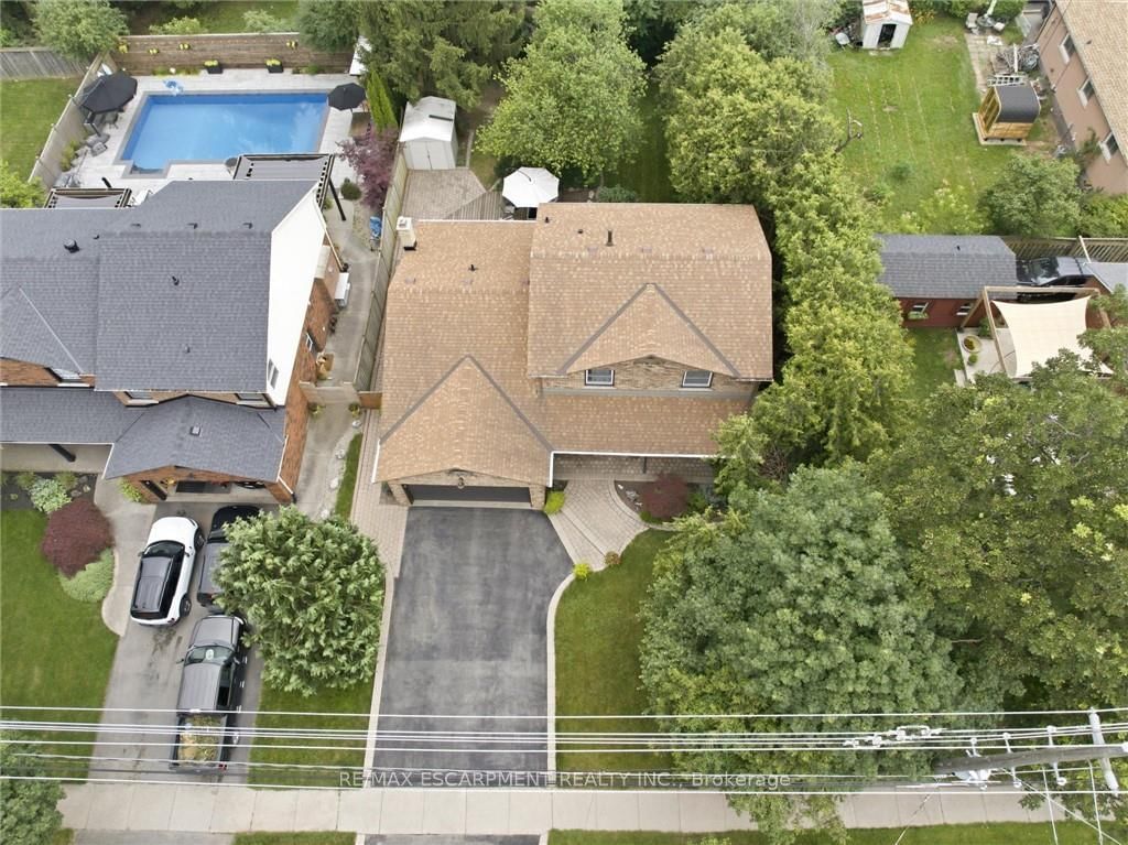 132 Hampton Heath Road • Burlington, ON photo 39