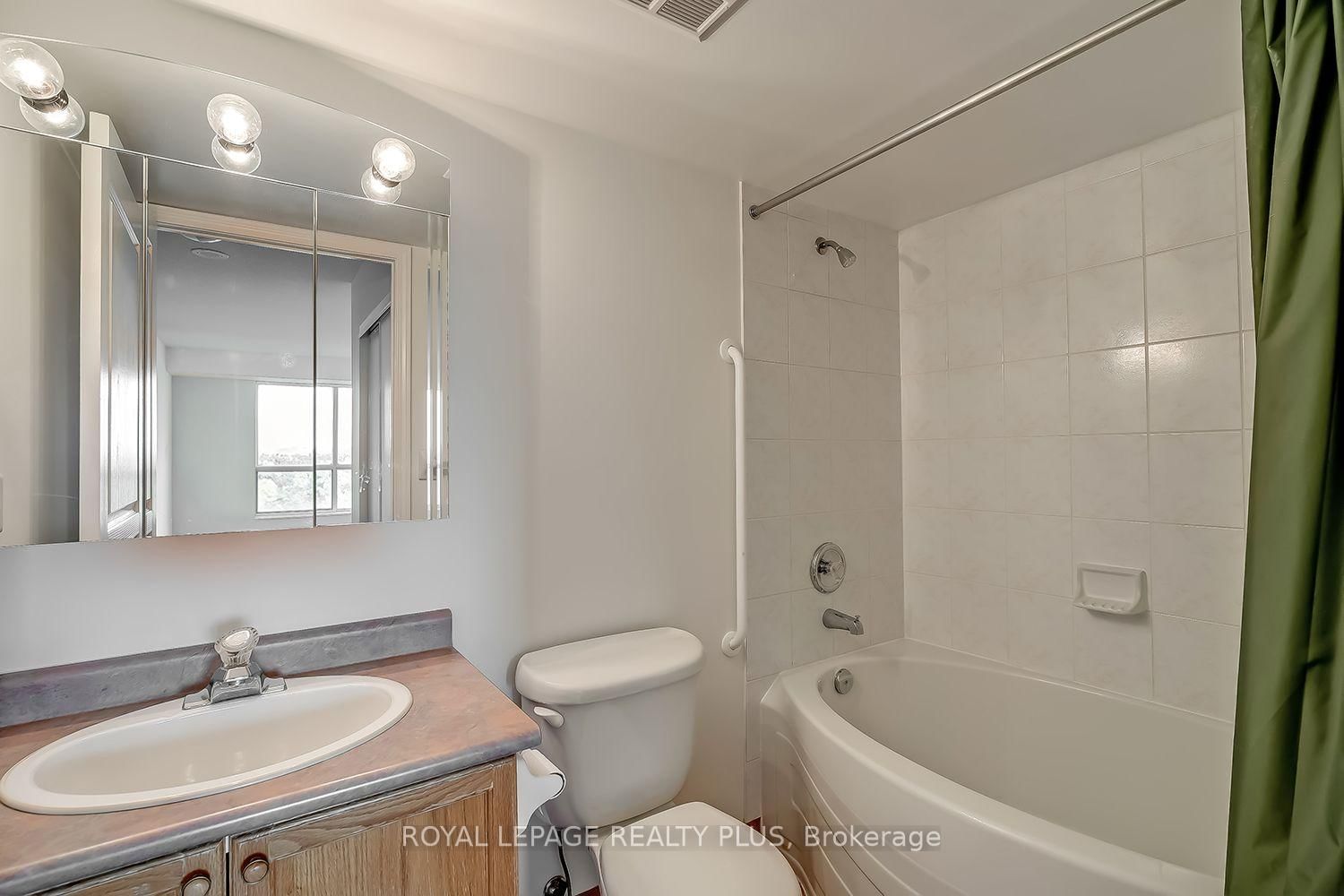 2585 Erin Centre Boulevard • #1101 • Mississauga, ON photo 19