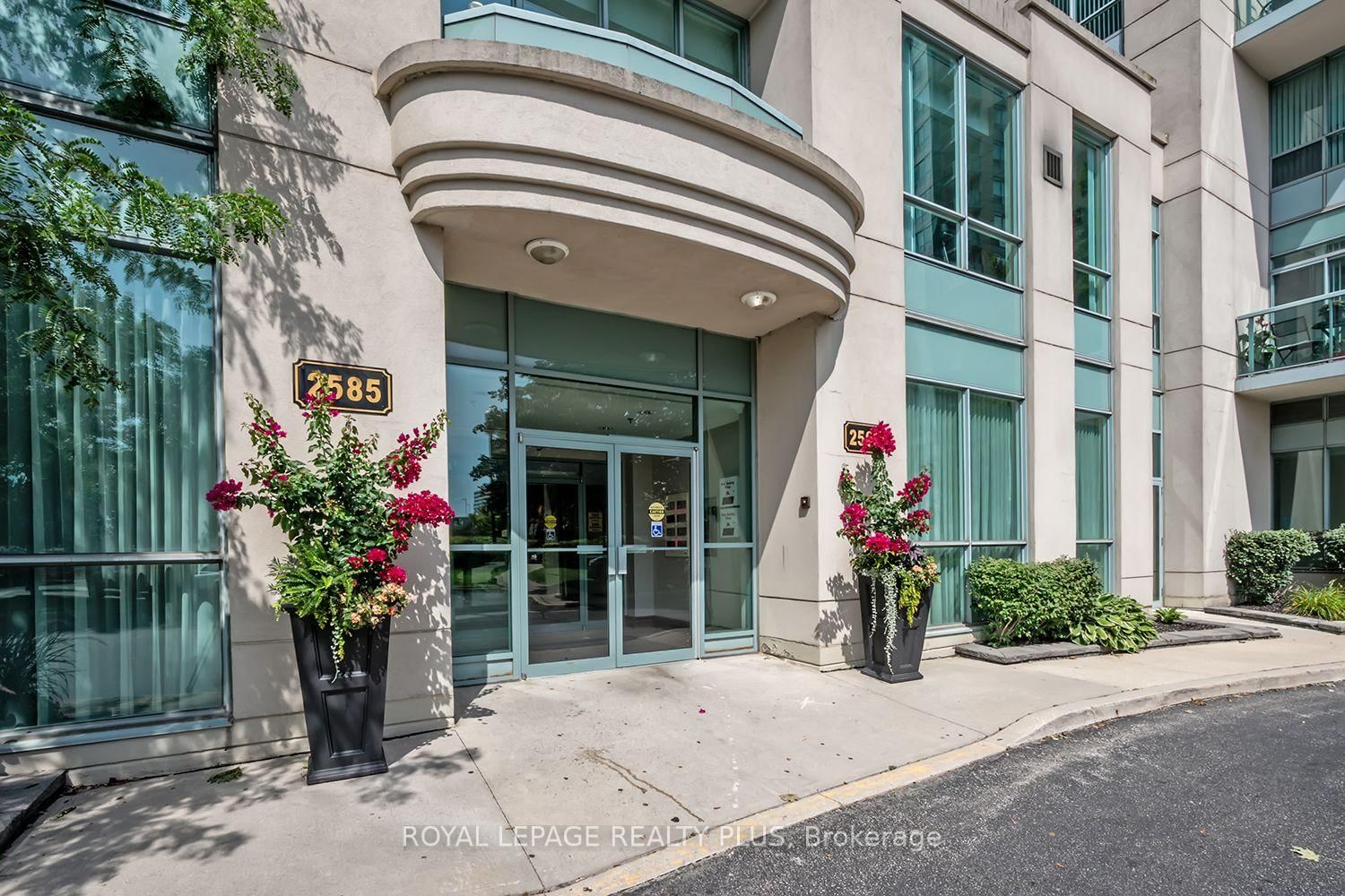 2585 Erin Centre Boulevard • #1101 • Mississauga, ON photo 4