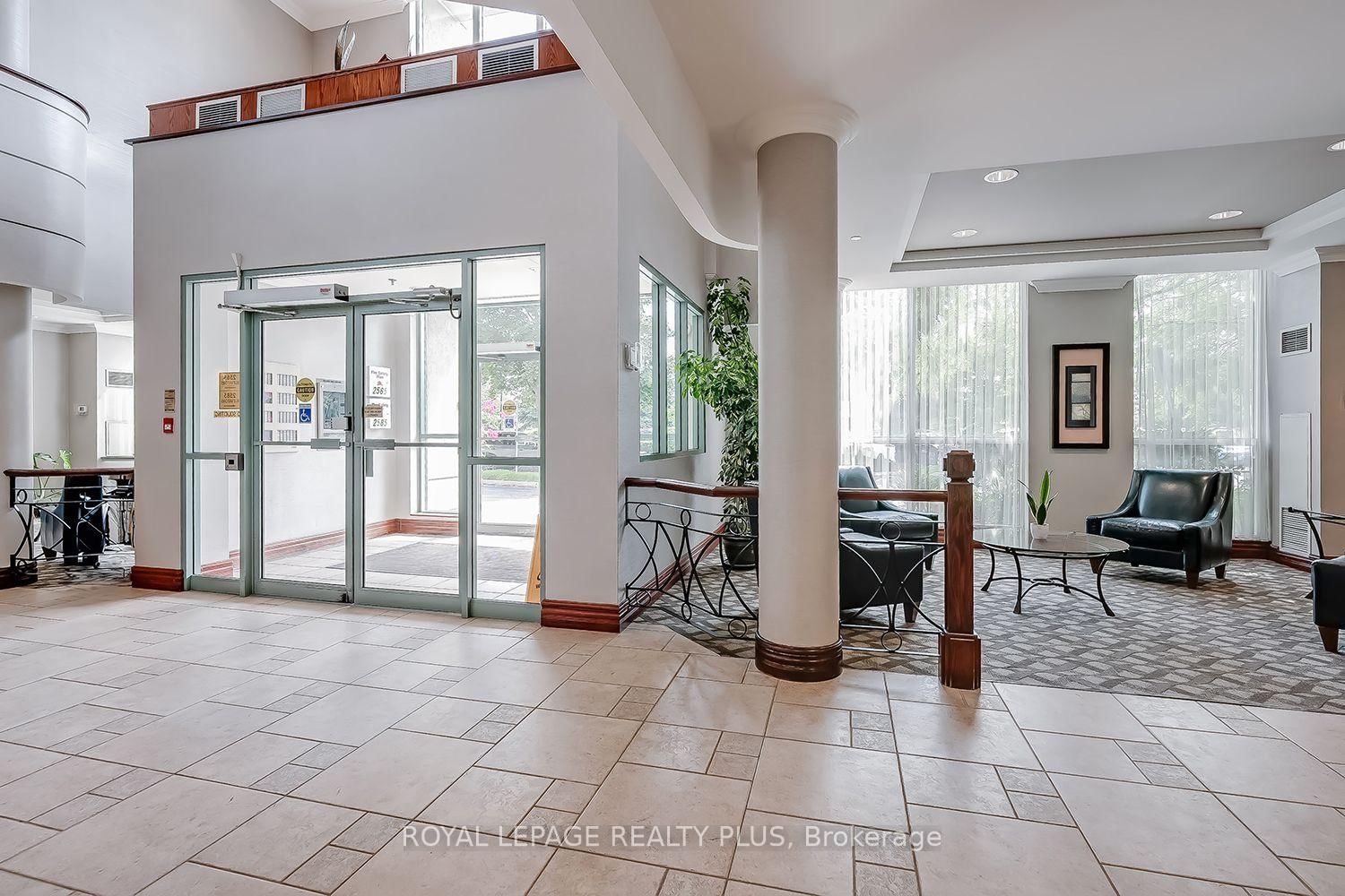 2585 Erin Centre Boulevard • #1101 • Mississauga, ON photo 5