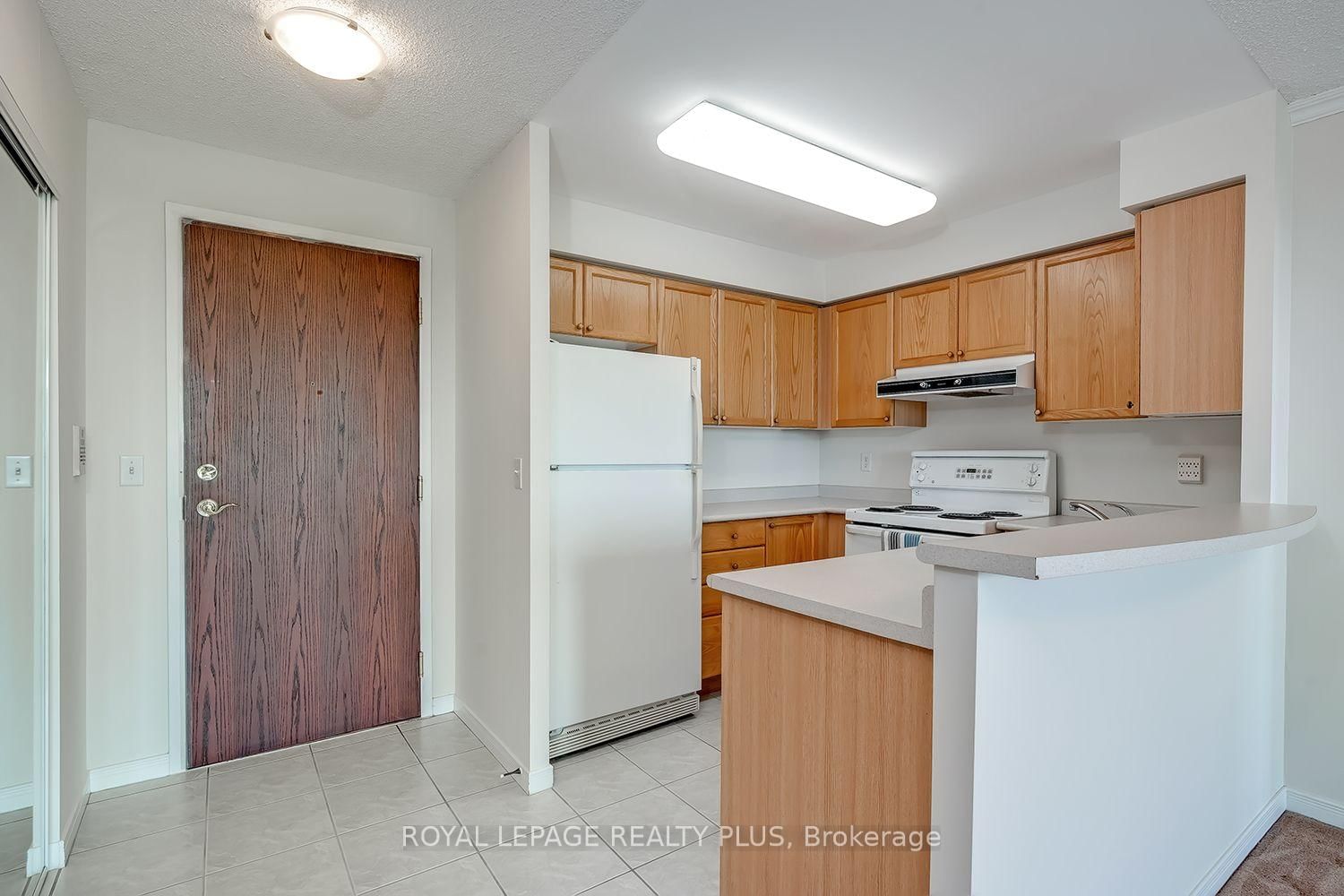 2585 Erin Centre Boulevard • #1101 • Mississauga, ON photo 9