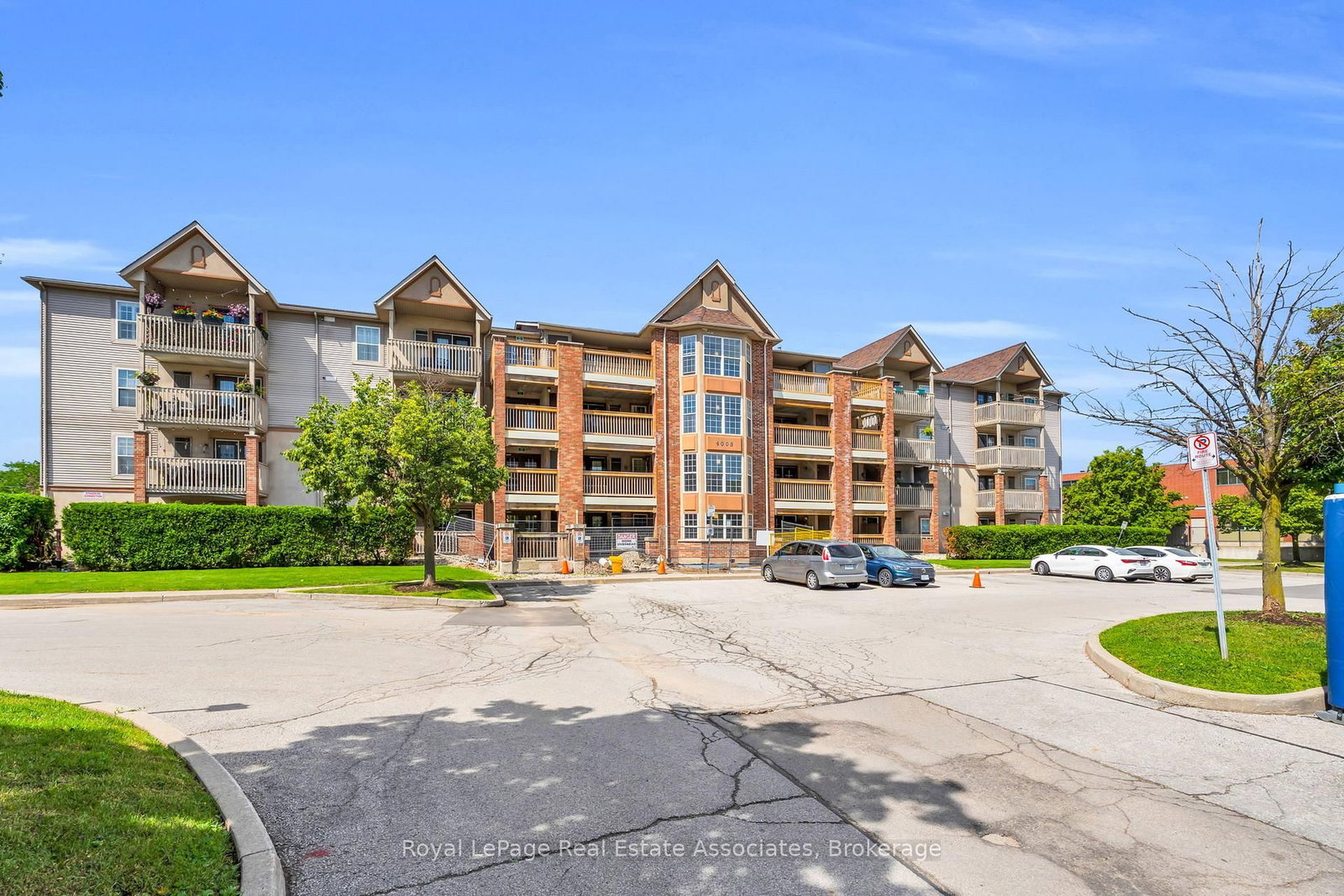 4003 Kilmer Drive • #311 • Burlington, ON photo 35