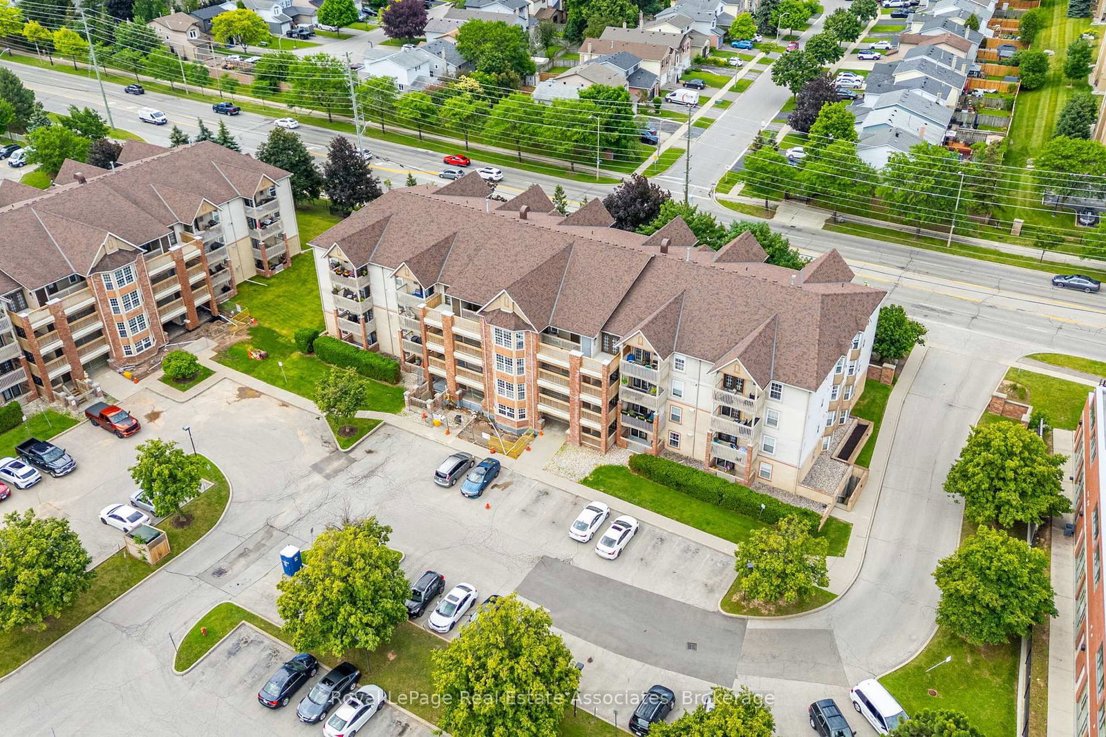 4003 Kilmer Drive • #311 • Burlington, ON photo 37