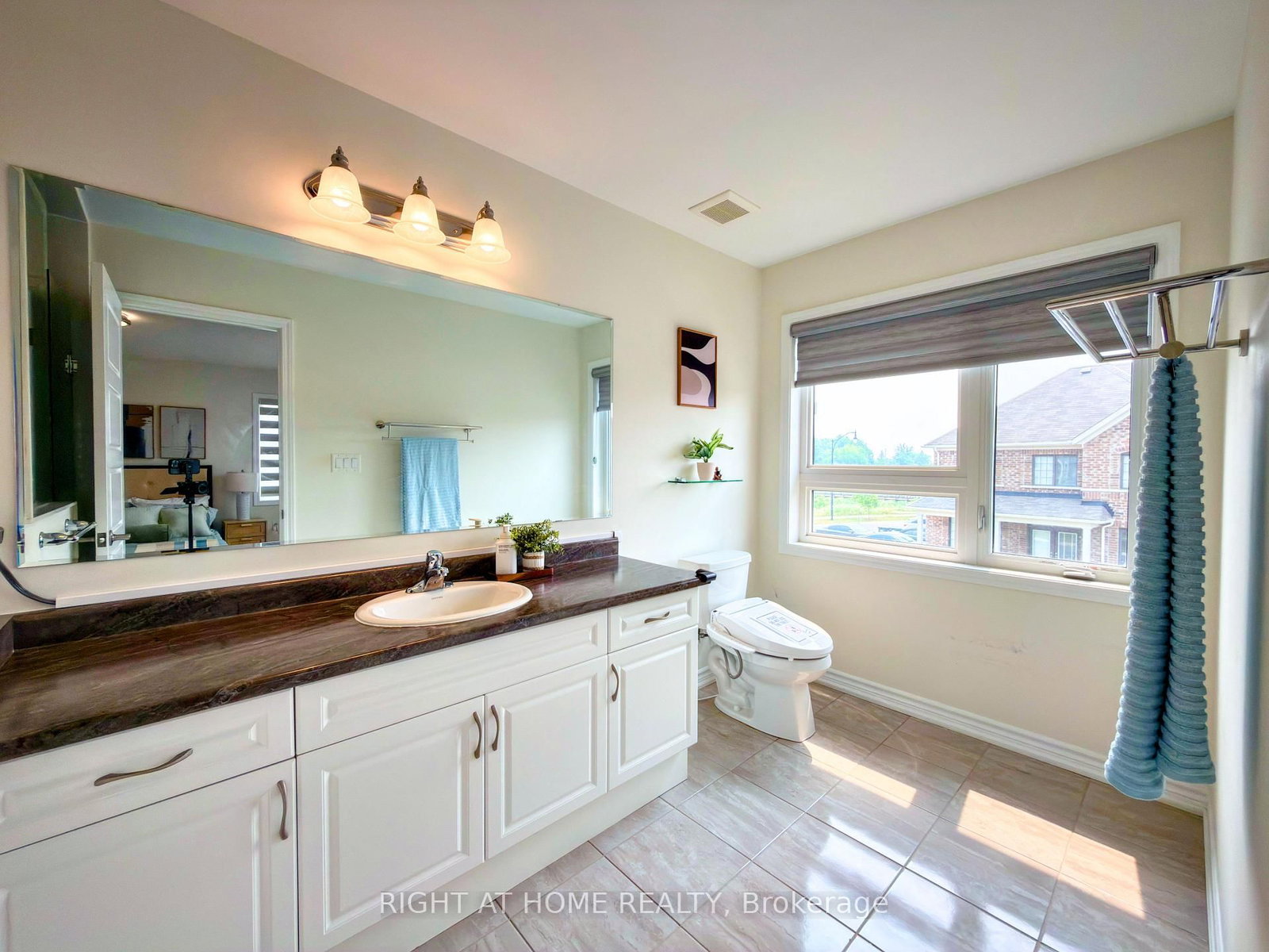 30 Boothill Drive • Brampton, ON photo 19