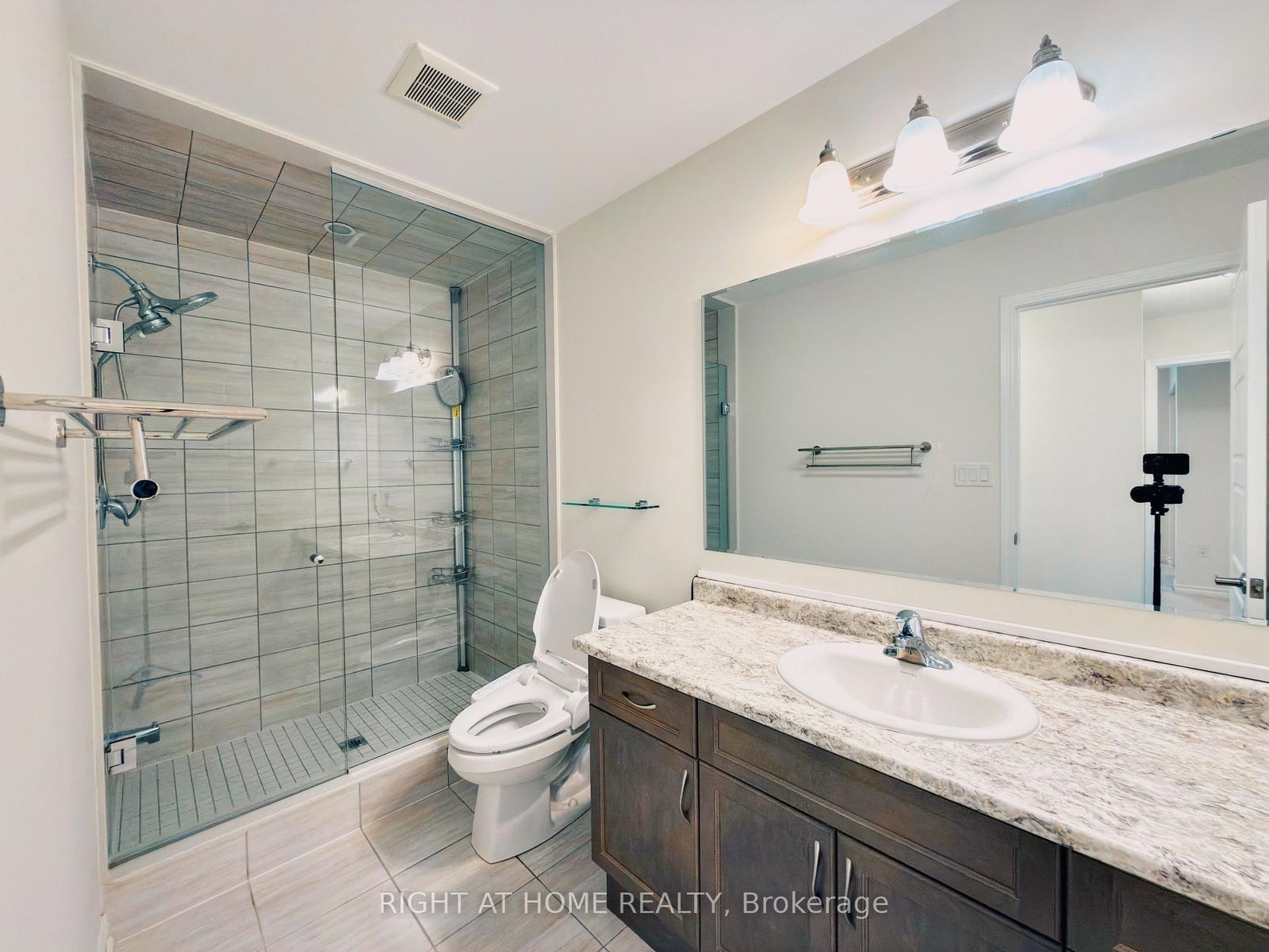 30 Boothill Drive • Brampton, ON photo 25