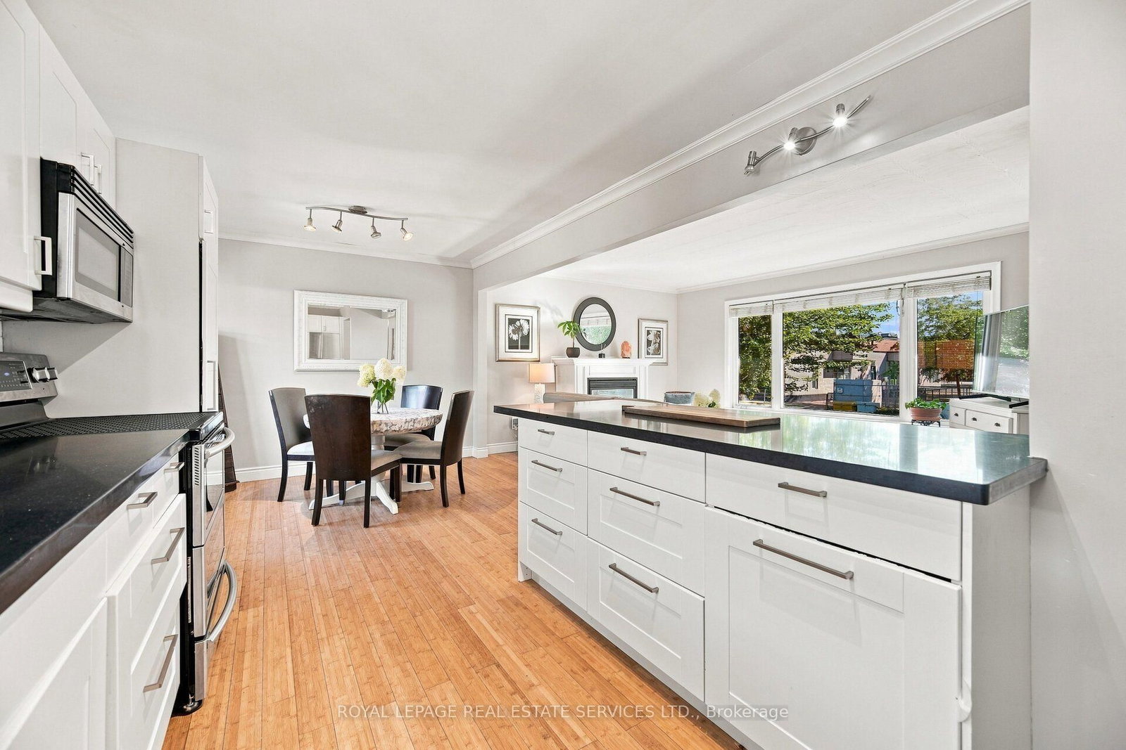 15 Velma Drive • Toronto, ON photo 14