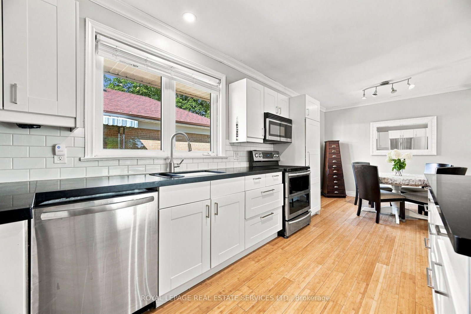 15 Velma Drive • Toronto, ON photo 16