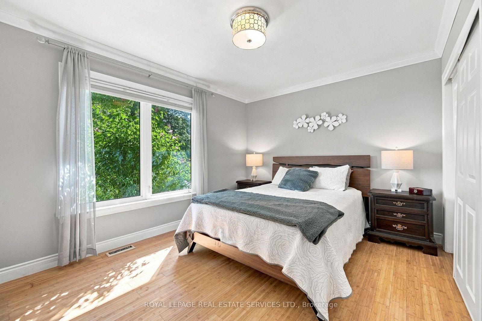 15 Velma Drive • Toronto, ON photo 18