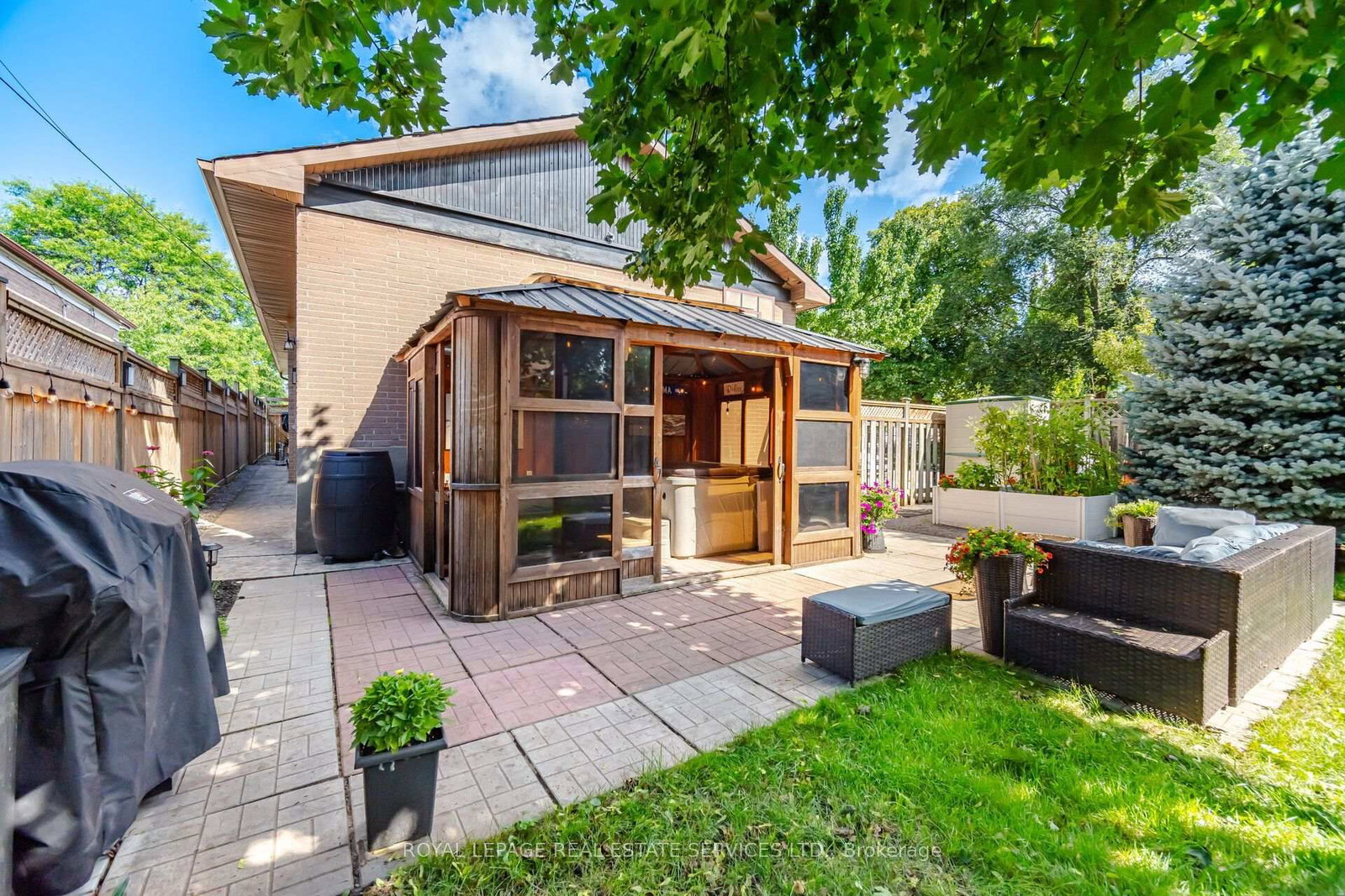 15 Velma Drive • Toronto, ON photo 45