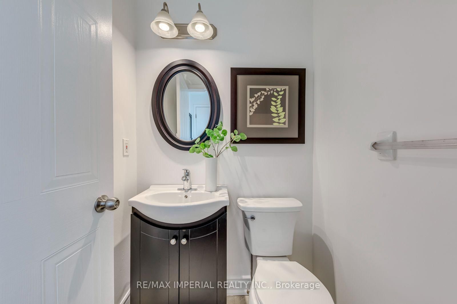 925 Cardington Street • Mississauga, ON photo 18