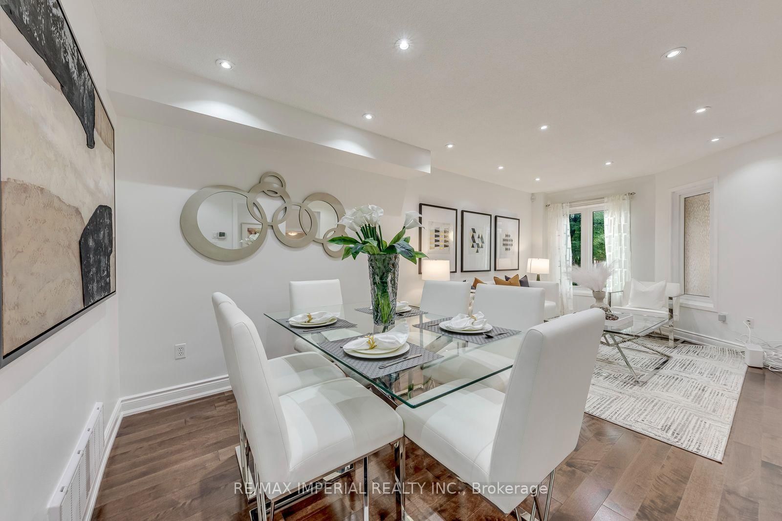 925 Cardington Street • Mississauga, ON photo 9