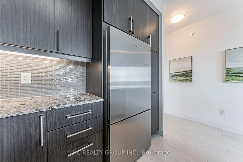 4633 Glen Erin Mississauga,ON L5N 3L3 — Photo 11