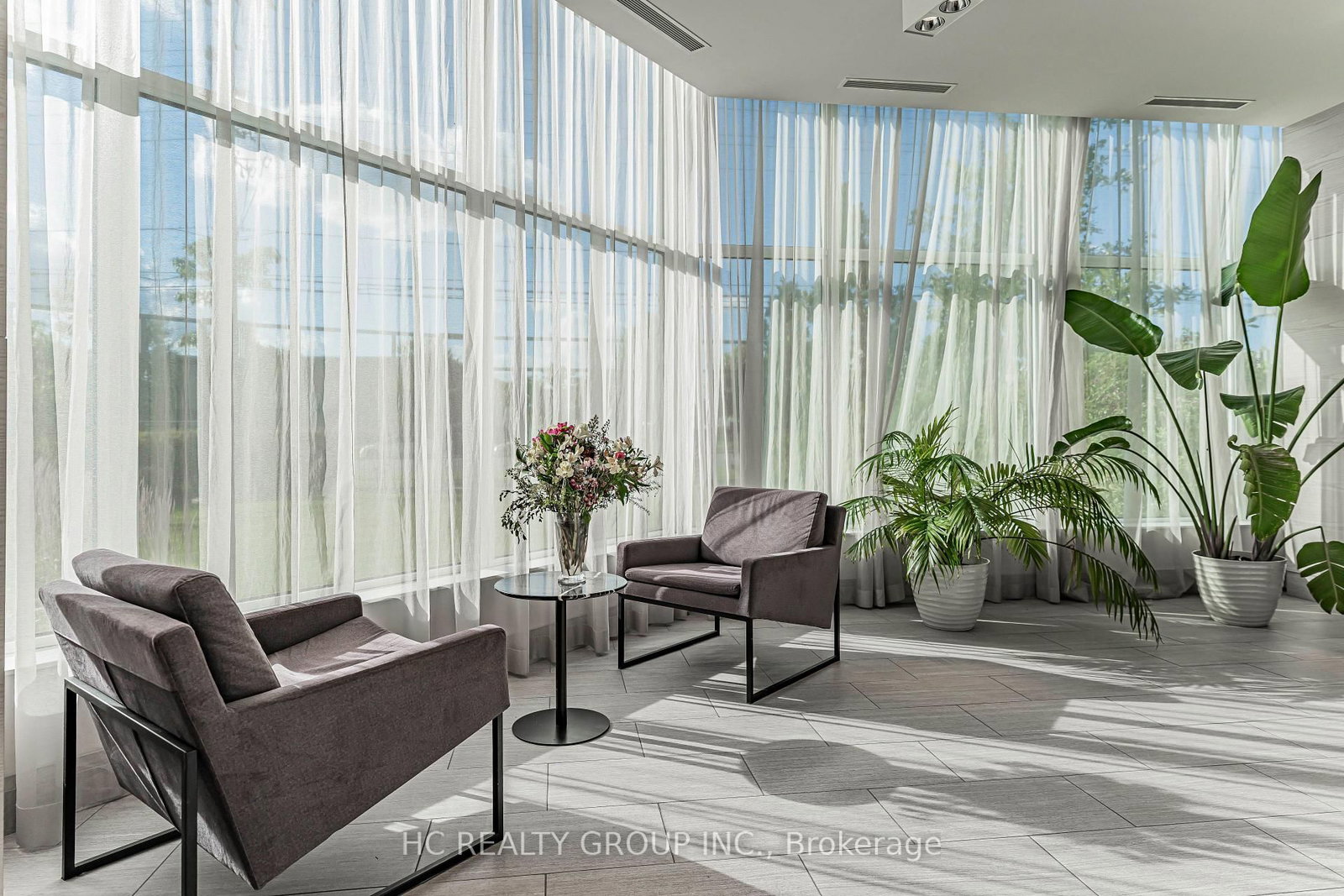 4633 Glen Erin Drive • #1008 • Mississauga, ON photo 6