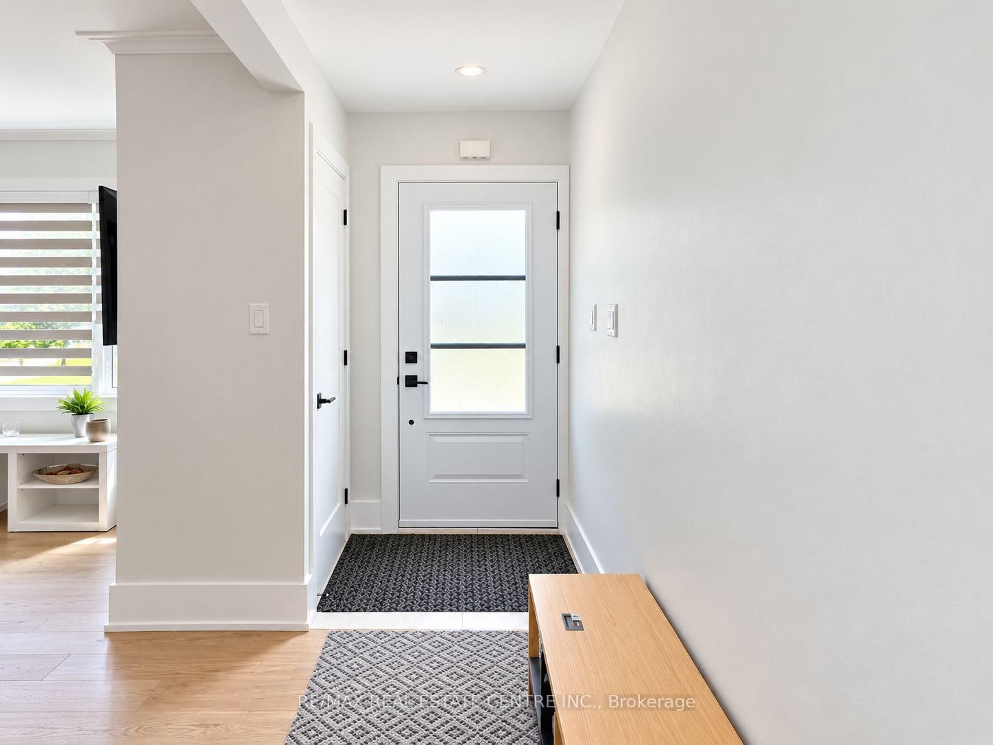 4 Rockfield Drive, Toronto 3