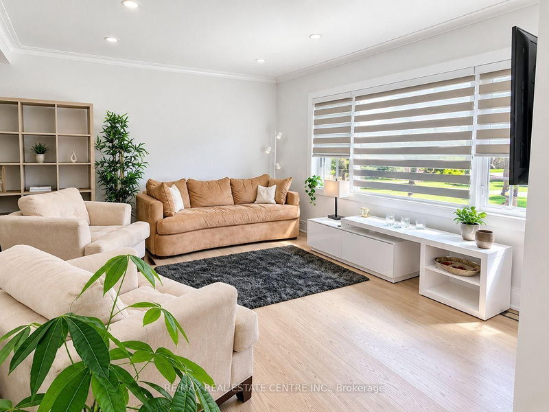 4 Rockfield Dr photo 4