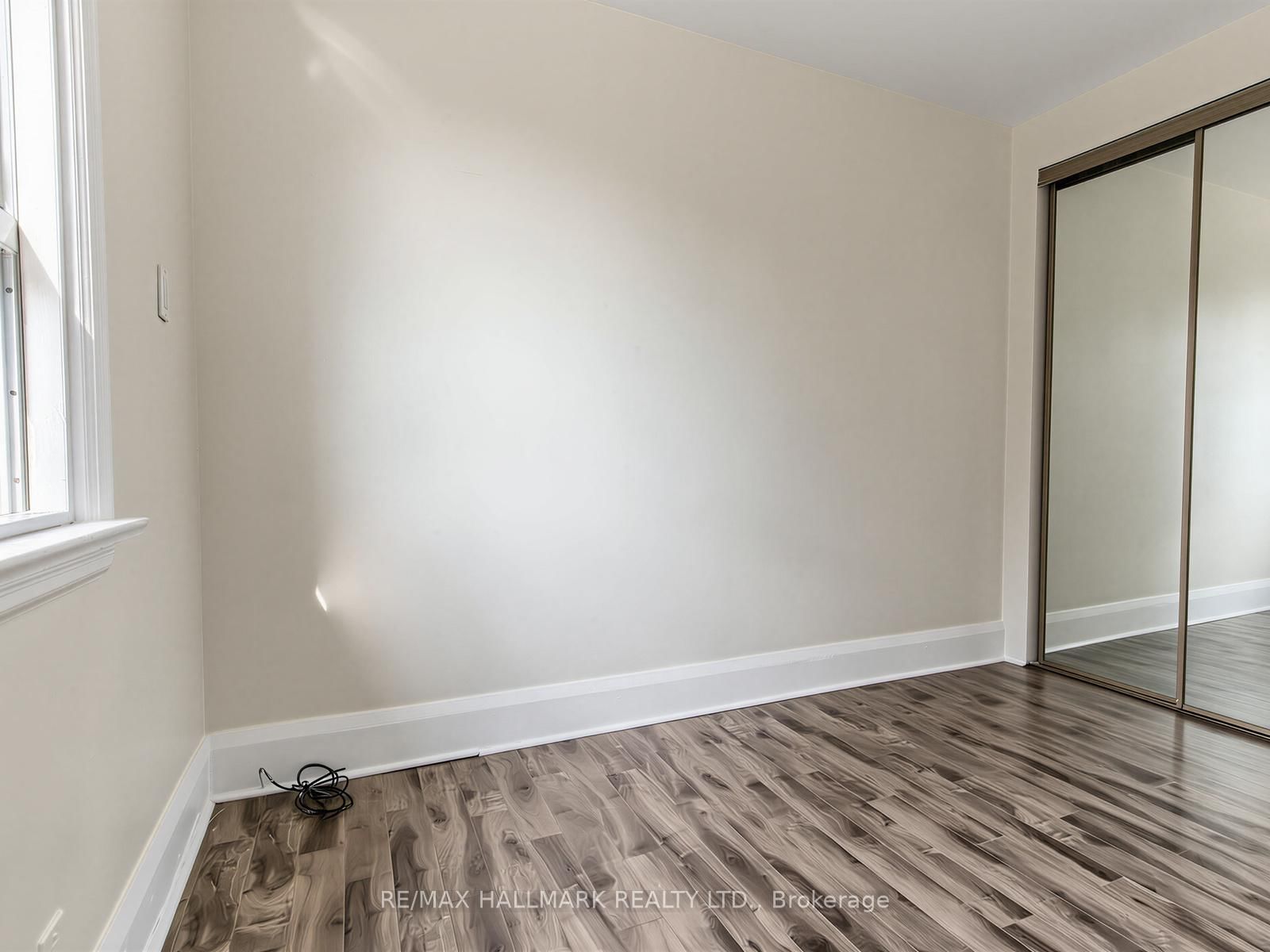 38 Ypres Road • Toronto, ON photo 15
