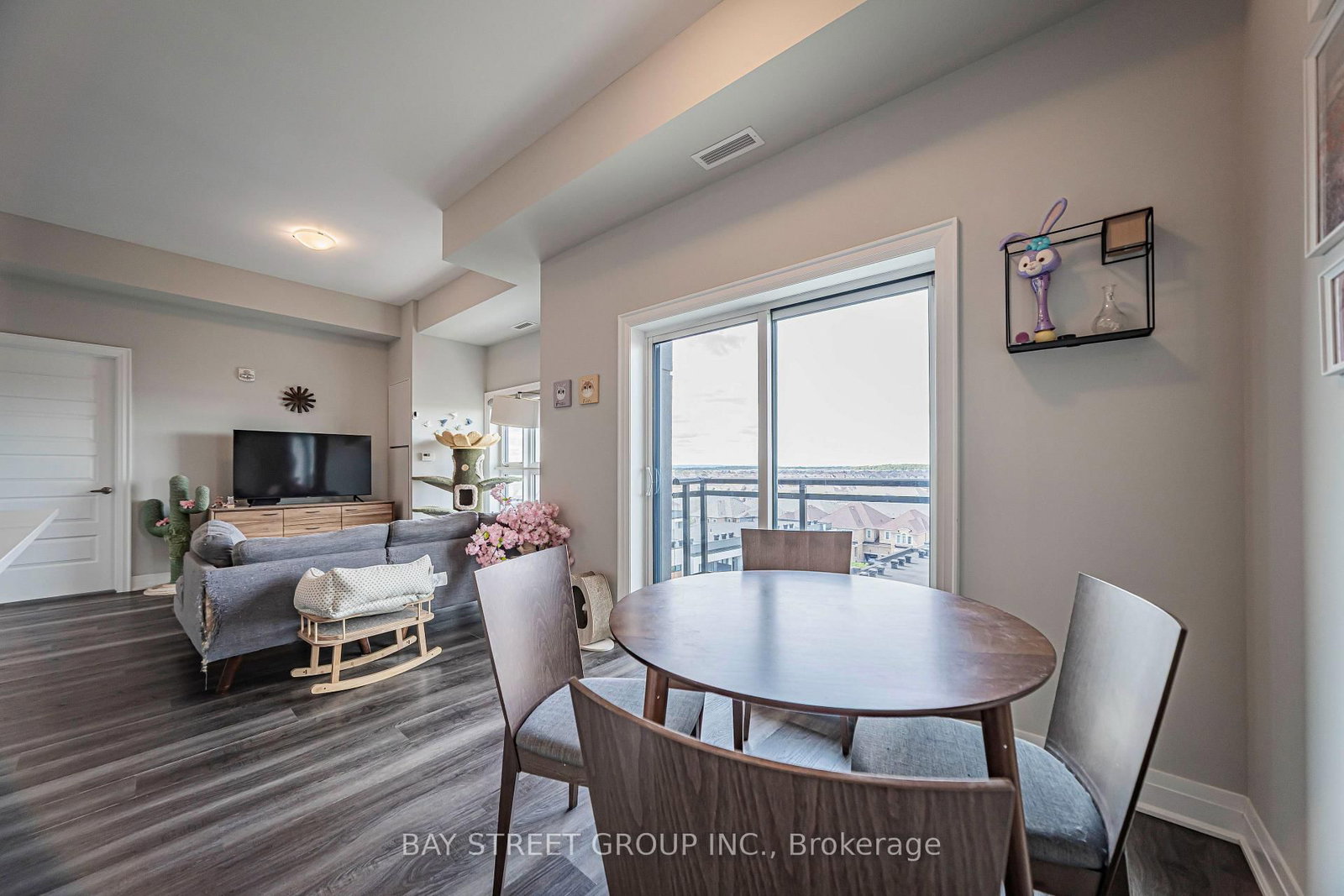 128 Grovewood Common • #630 • Oakville, ON photo 18