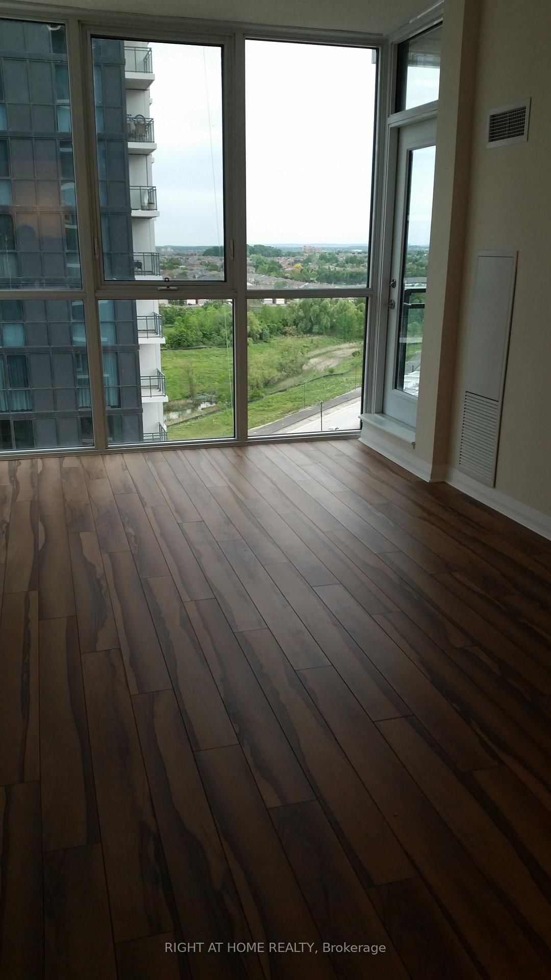 1101-55 Eglinton Ave, Mississauga, view 9