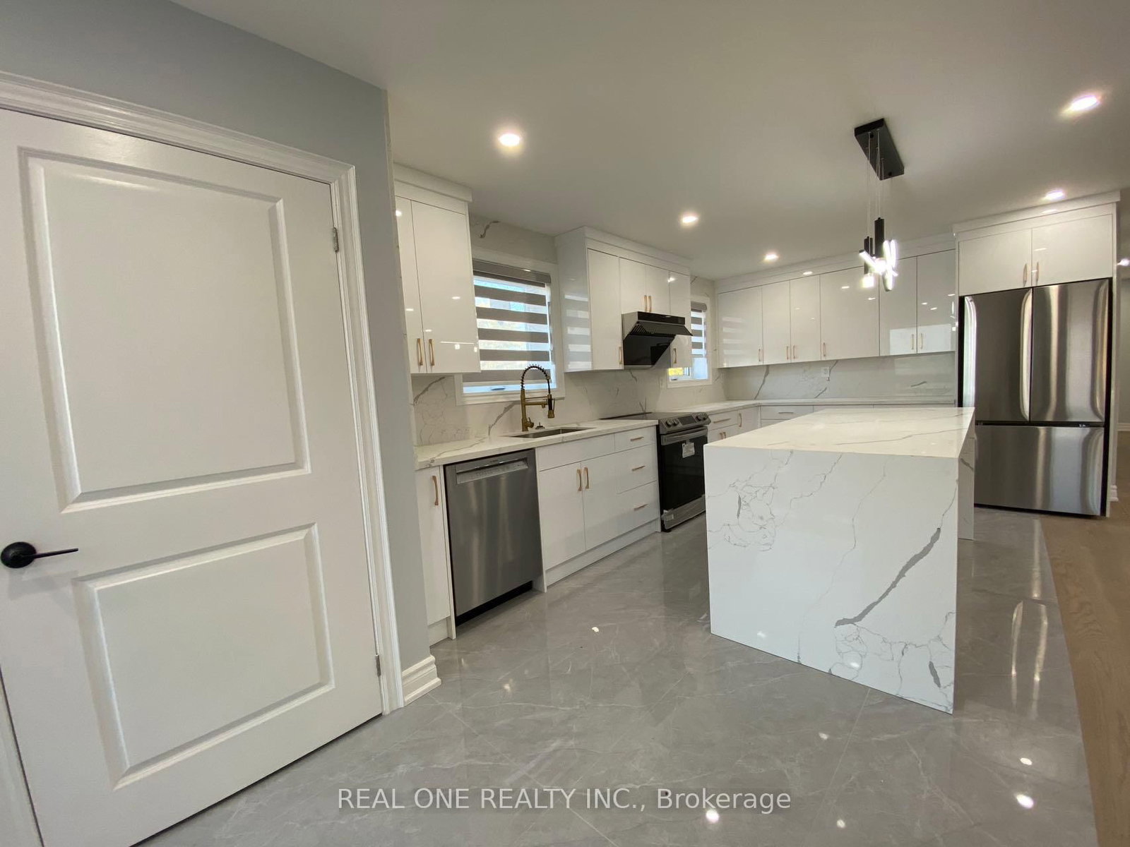 ROOM U1-1186 Shadeland Dr, Mississauga, view 6