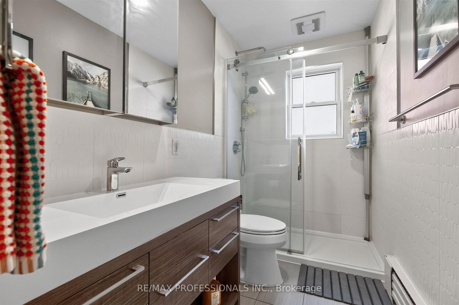 31 Long Branch Avenue • Toronto, ON photo 22