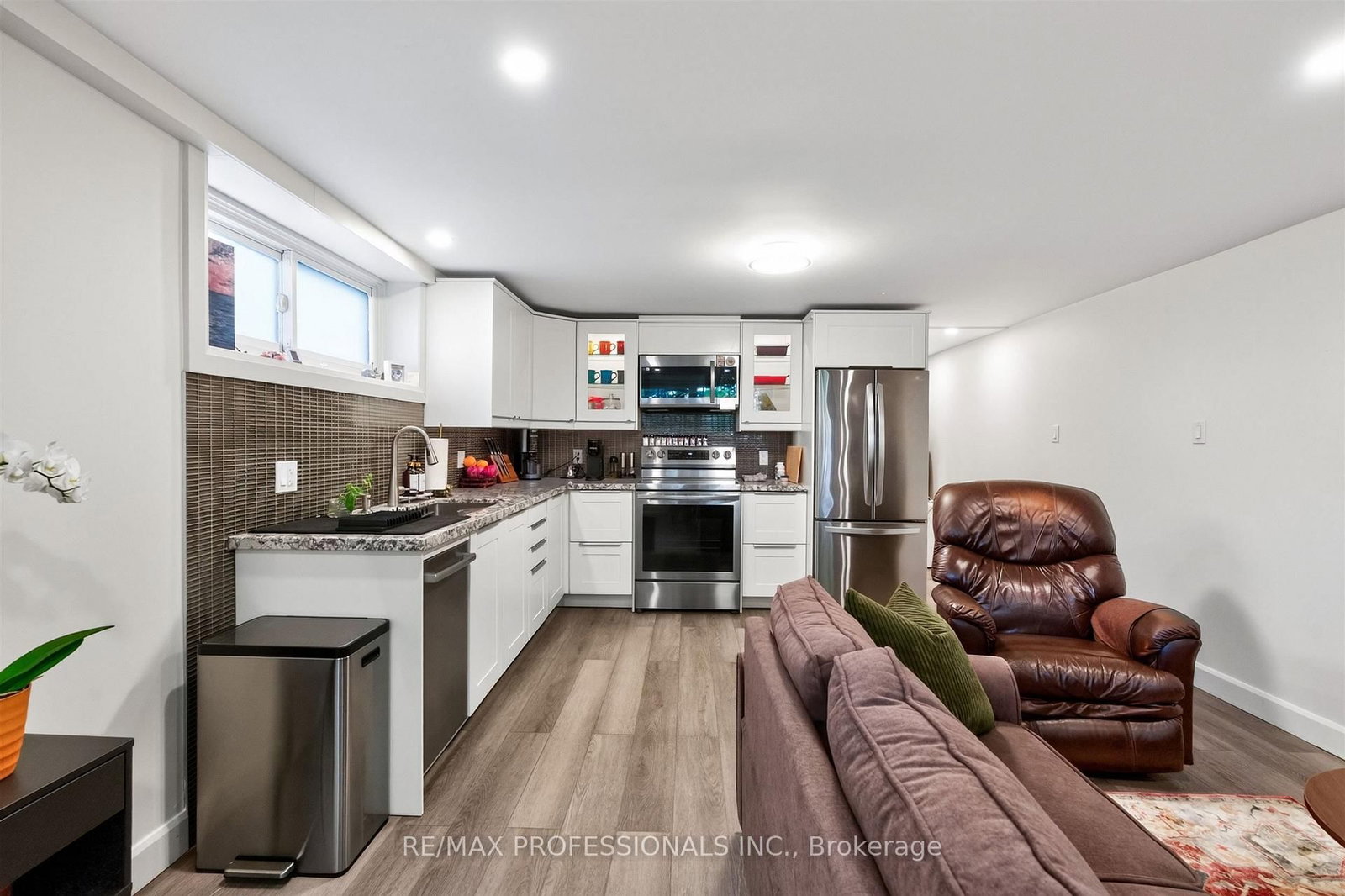 31 Long Branch Avenue • Toronto, ON photo 30