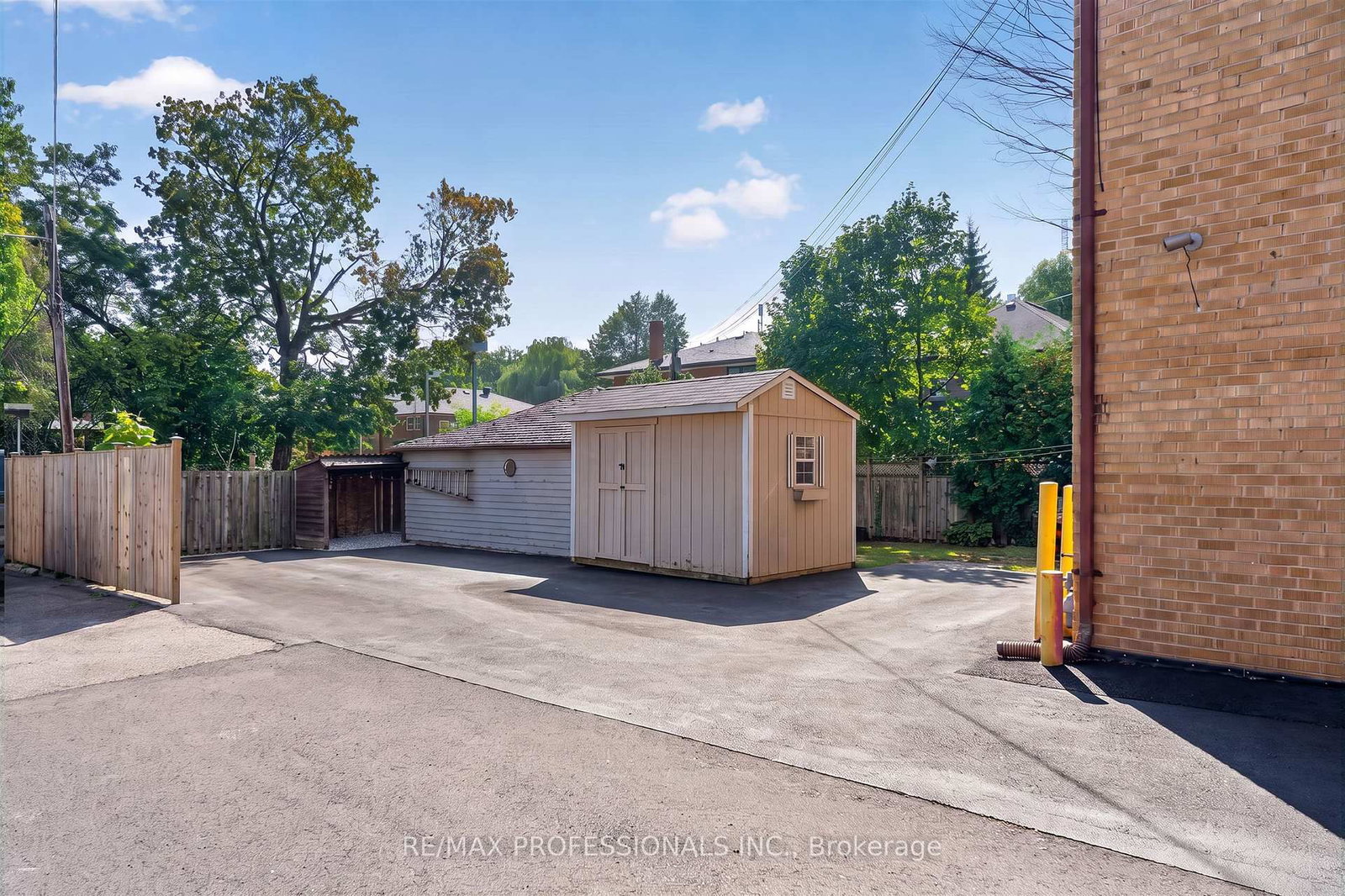 31 Long Branch Avenue • Toronto, ON photo 41