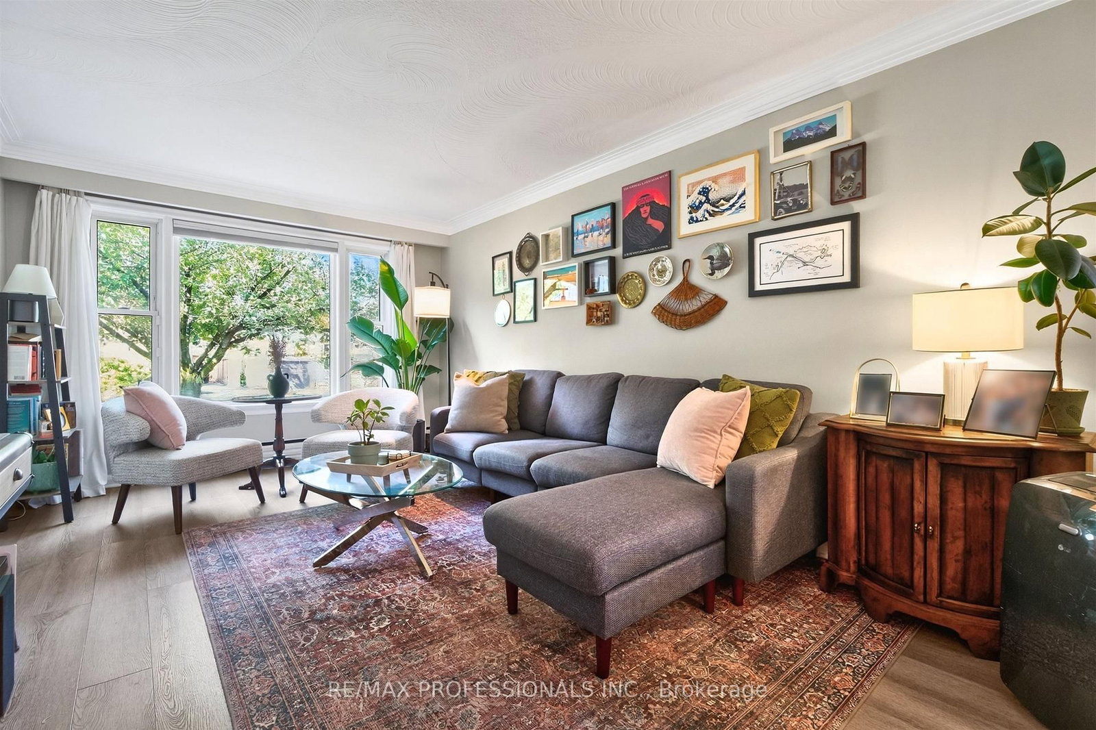 31 Long Branch Avenue • Toronto, ON photo 8