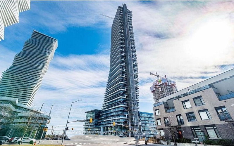 5104 - 448 Burnhamthorpe Road W