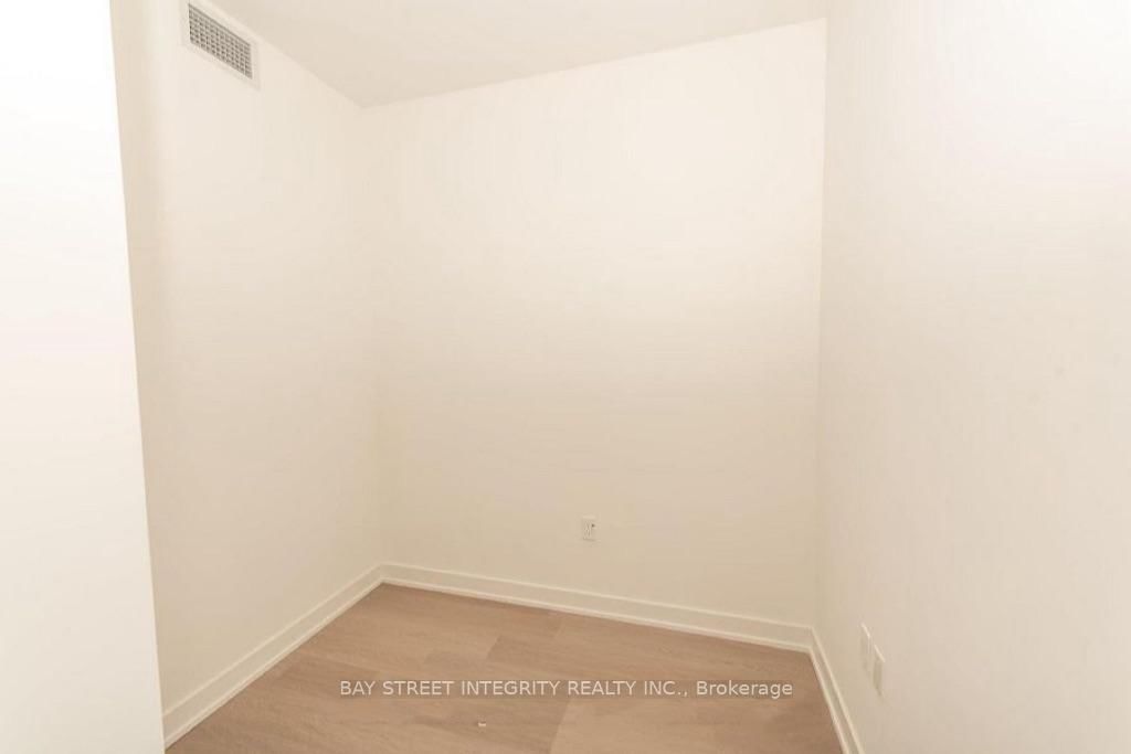5104-448 Burnhamthorpe Rd, Mississauga, view 10