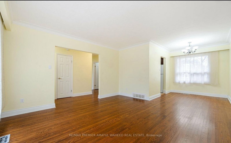 2036 Constance Oakville,ON L6J 2V5 — Photo 8