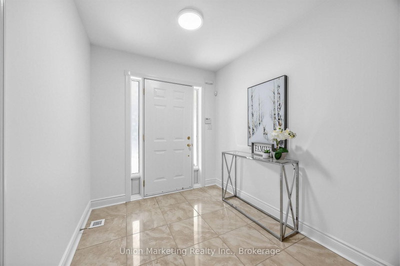 18 Yachters Lane