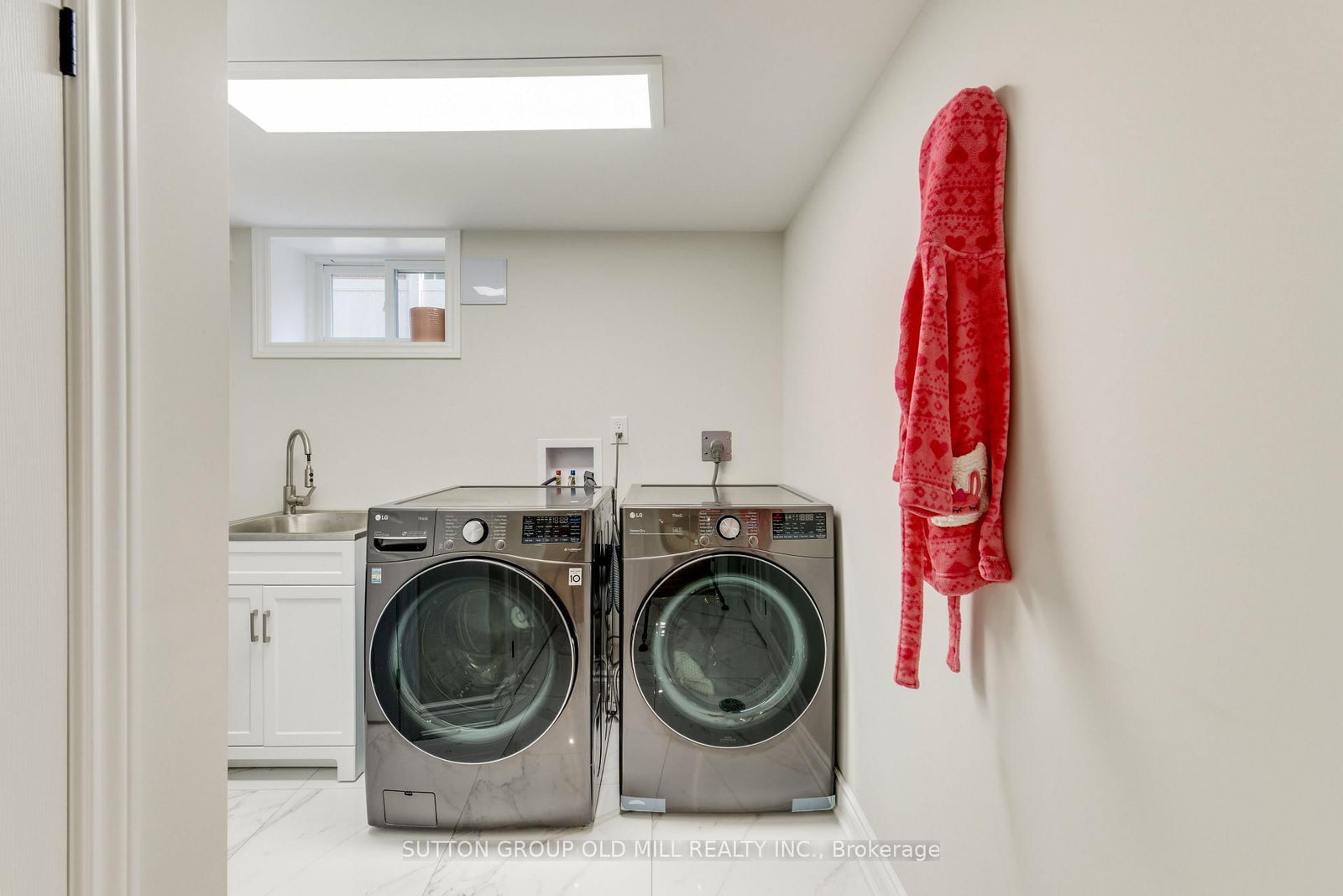 85 Bonnyview Drive • Toronto, ON photo 31