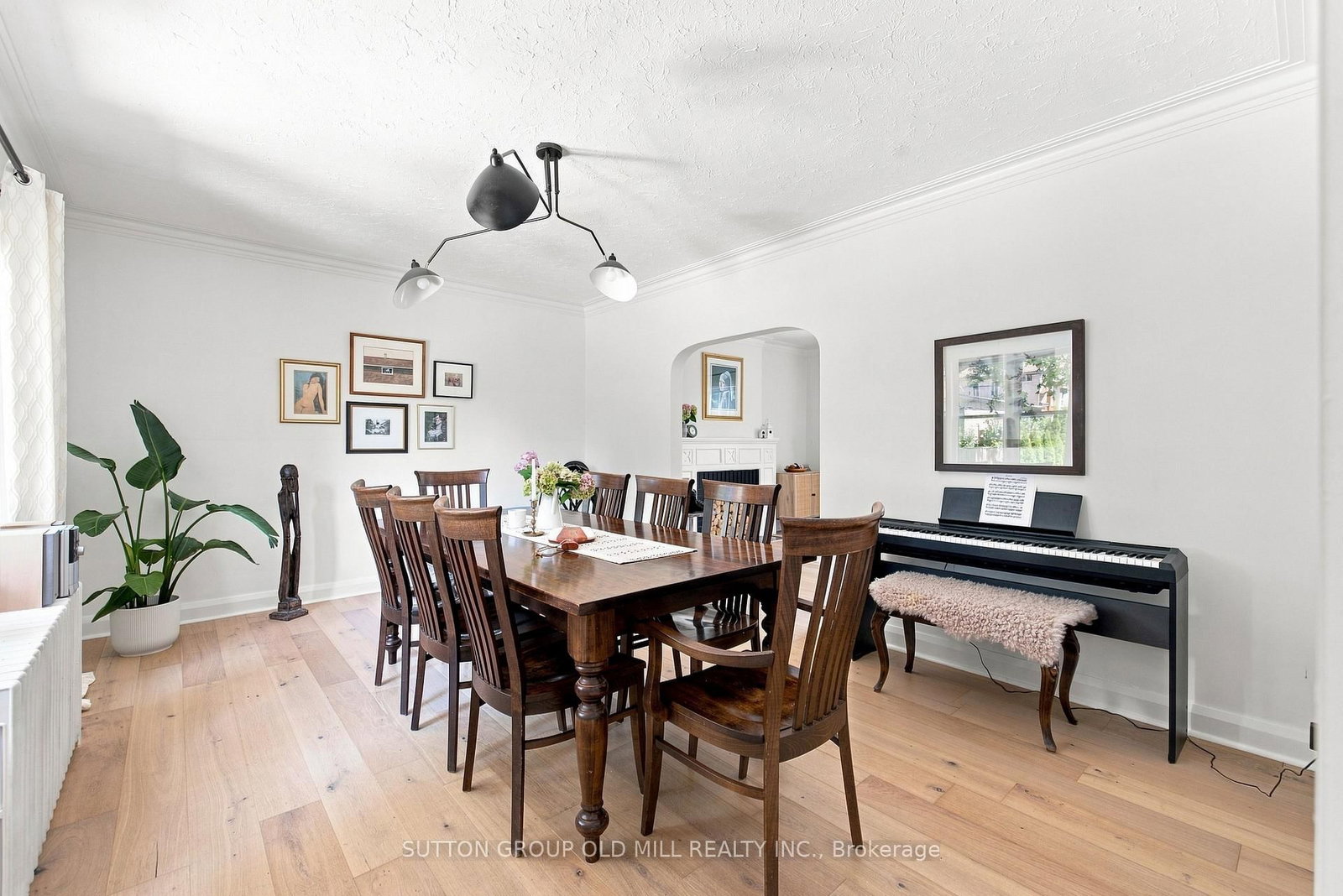 10 Queens Avenue • Toronto, ON photo 11
