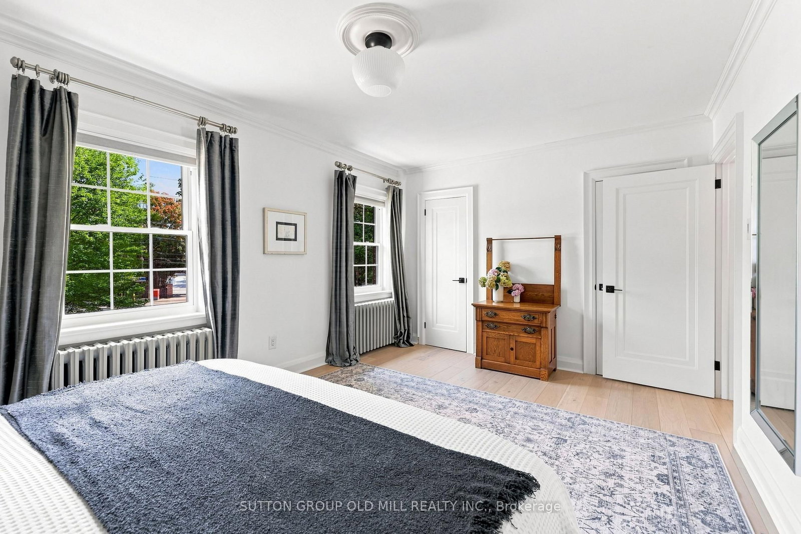 10 Queens Avenue • Toronto, ON photo 22