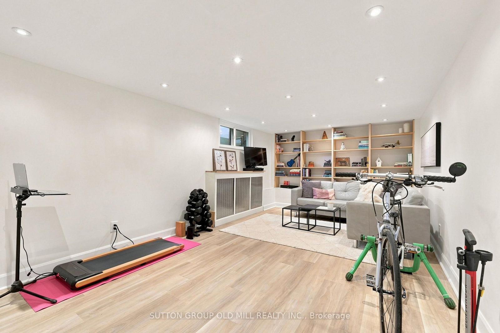 10 Queens Avenue • Toronto, ON photo 32