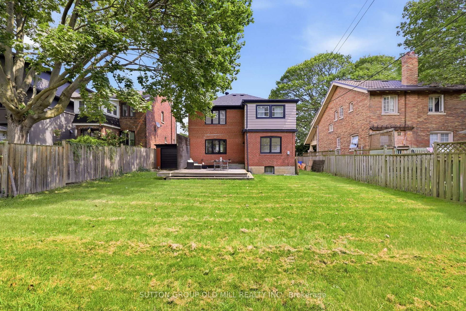 10 Queens Avenue • Toronto, ON photo 38