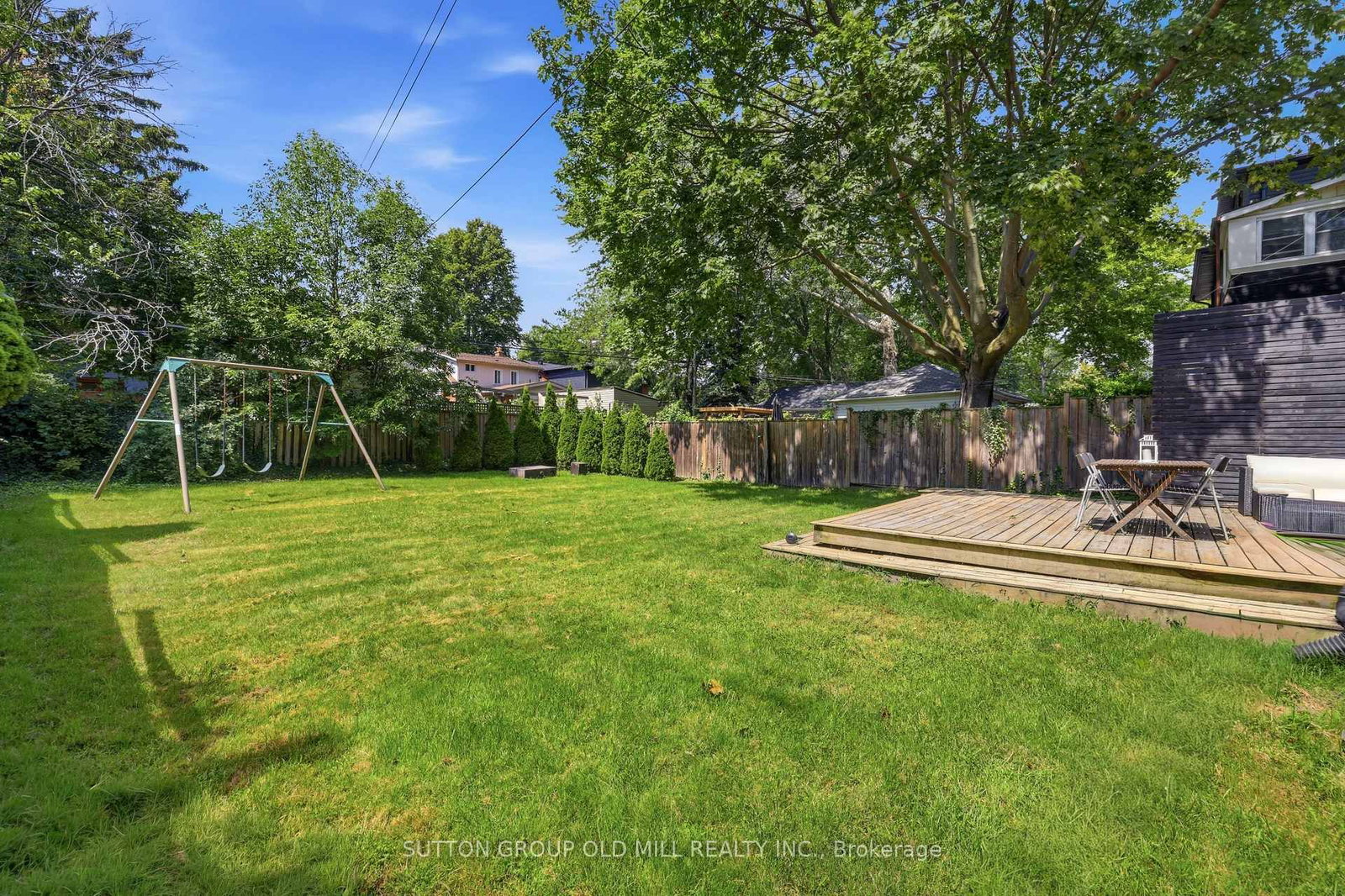 10 Queens Avenue • Toronto, ON photo 40