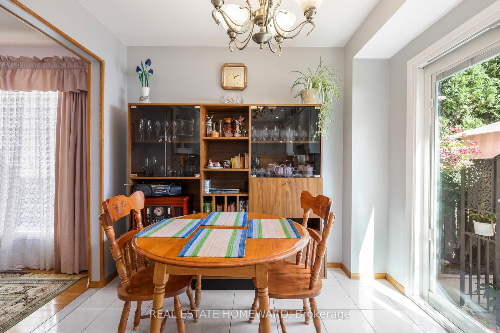 6399 Colebrook Crescent • Mississauga, ON photo 20