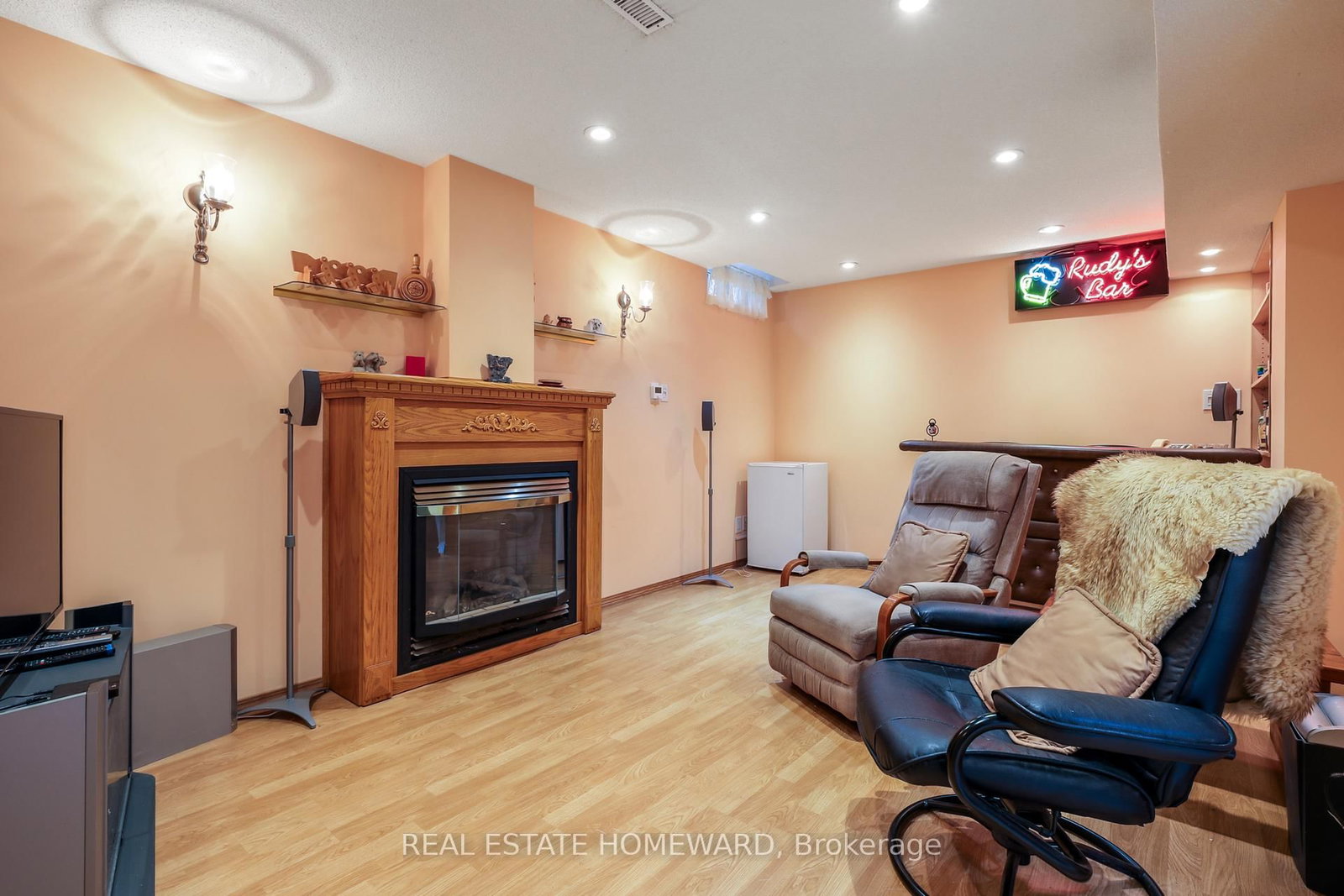 6399 Colebrook Crescent • Mississauga, ON photo 36